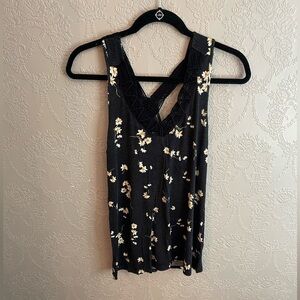 Maurice’s women’s black floral tank top size  excellent condition
